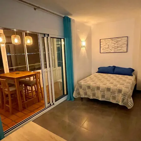 Studio Roses Beach