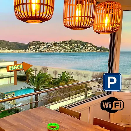 Appartement Studio Roses Beach